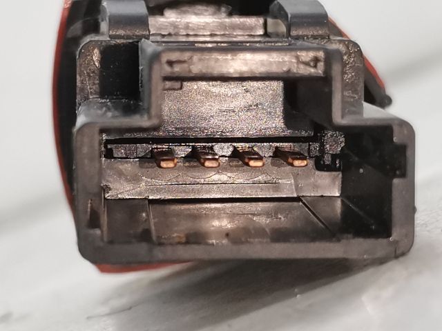 bontott OPEL VIVARO Vészvillogó Kapcsoló