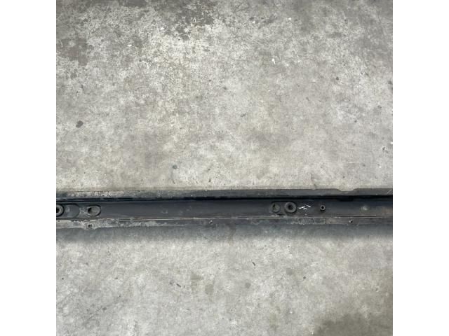 bontott OPEL VIVARO Vízhűtő Radiátor Tartó