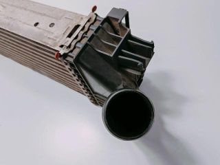 bontott OPEL VIVARO Vízhűtő Radiátor Tartó