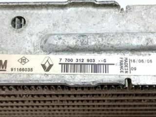 bontott OPEL VIVARO Vízhűtő Radiátor Tartó