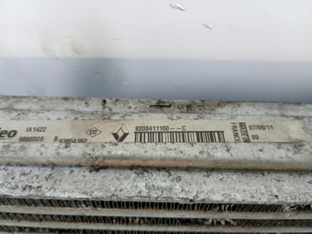 bontott OPEL VIVARO Vízhűtő Radiátor Tartó