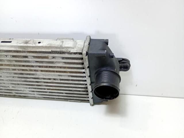 bontott OPEL VIVARO Vízhűtő Radiátor Tartó