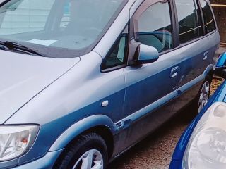 bontott OPEL ZAFIRA A Bal első Gólyaláb (Lengécsillapító, Rugó)