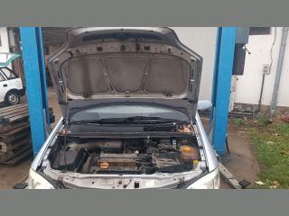 bontott OPEL ZAFIRA A Bal első Gólyaláb (Lengécsillapító, Rugó)