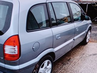 bontott OPEL ZAFIRA A Billenésgátló Bak