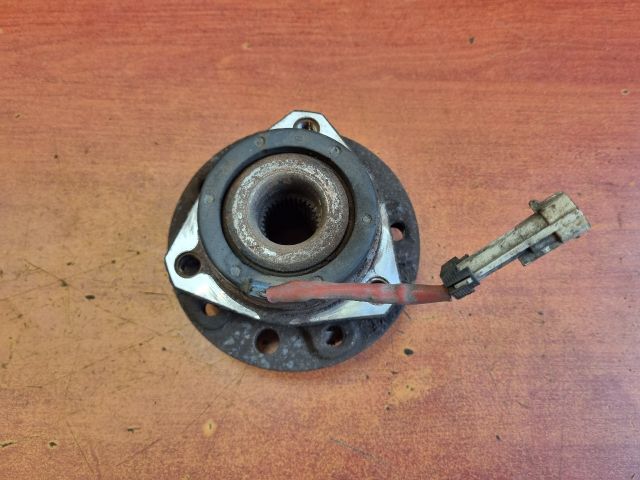 bontott OPEL ZAFIRA A Első Kerékagy (Pozíciófüggetlen)