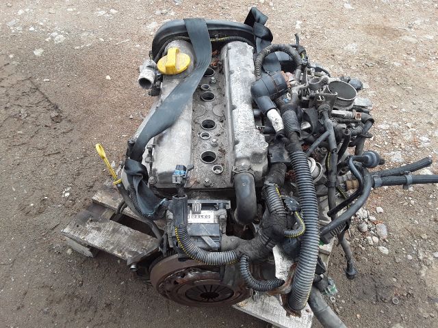 bontott OPEL ZAFIRA A Generátor