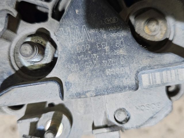 bontott OPEL ZAFIRA A Generátor