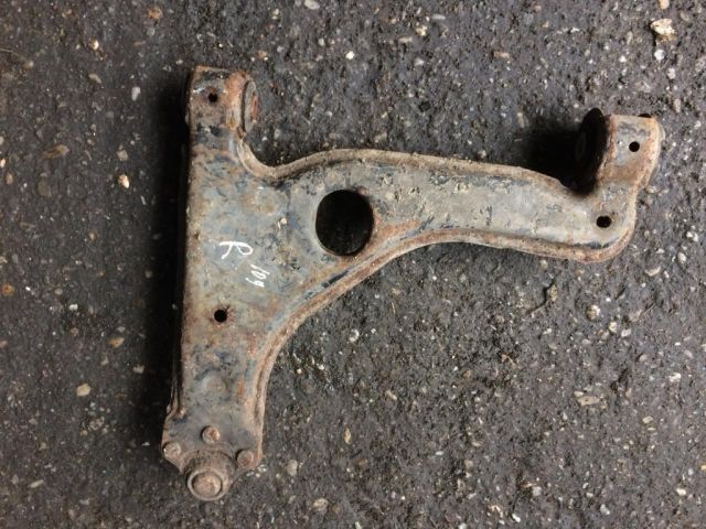 bontott OPEL ZAFIRA A Jobb első Lengőkar