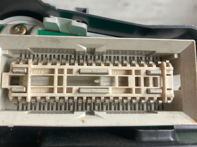 bontott OPEL ZAFIRA A Kilométeróra