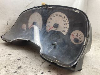 bontott OPEL ZAFIRA A Kilométeróra