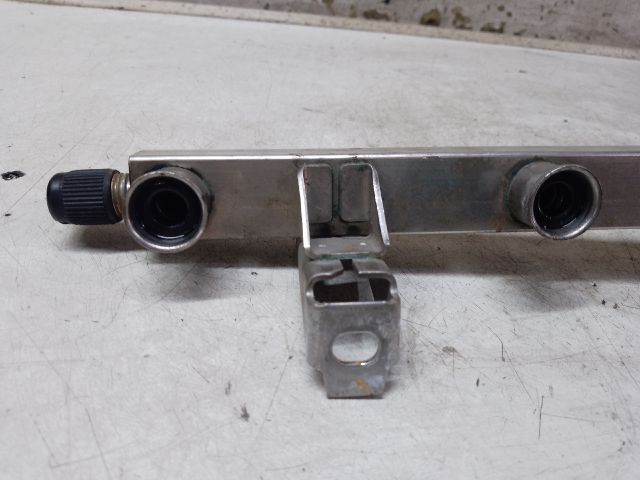 bontott OPEL ZAFIRA A Közösnyomócső