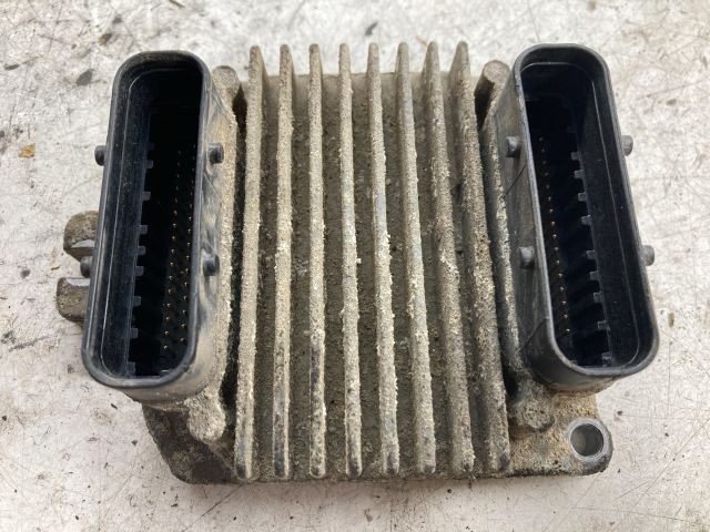 bontott OPEL ZAFIRA A Motorvezérlő