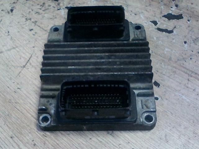 bontott OPEL ZAFIRA A Motorvezérlő