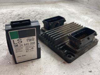 bontott OPEL ZAFIRA A Motorvezérlő