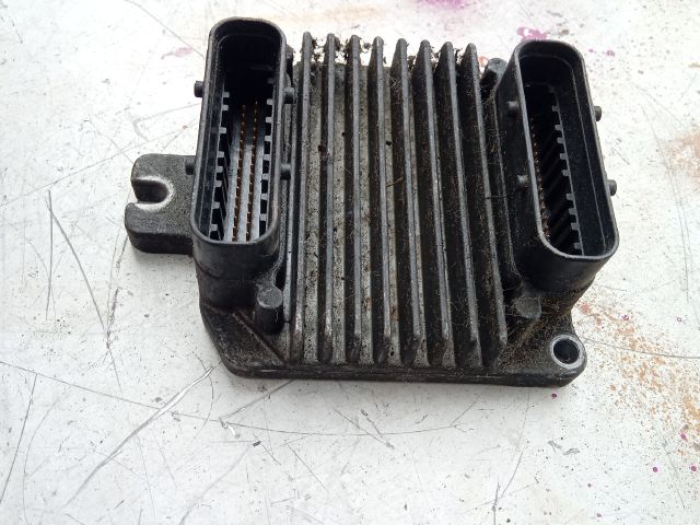 bontott OPEL ZAFIRA A Motorvezérlő