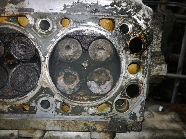 bontott OPEL ZAFIRA A Termosztátház