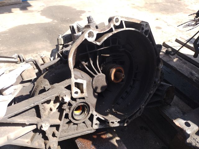 bontott OPEL ZAFIRA A Váltó (Mechanikus)
