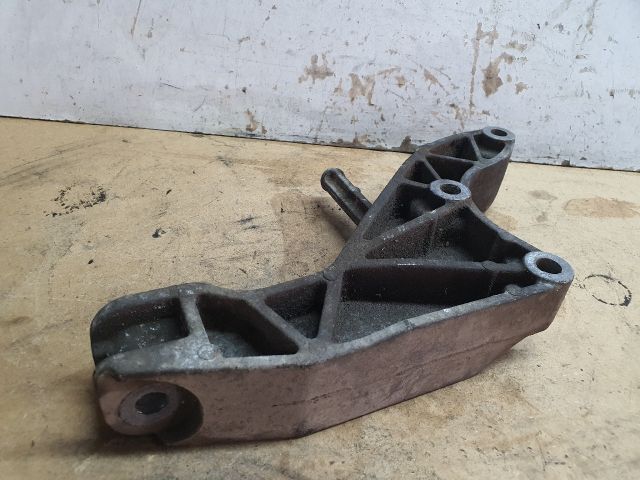 bontott OPEL ZAFIRA A Váltó Tartó Bak (Pozíciófüggetlen)