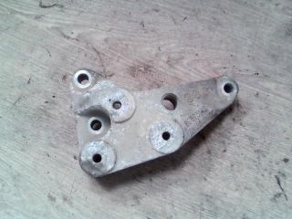 bontott OPEL ZAFIRA A Váltó Tartó Bak (Pozíciófüggetlen)