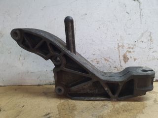 bontott OPEL ZAFIRA A Váltó Tartó Bak (Pozíciófüggetlen)