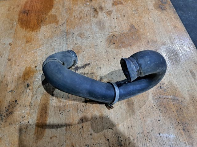 bontott OPEL ZAFIRA A Vízcső