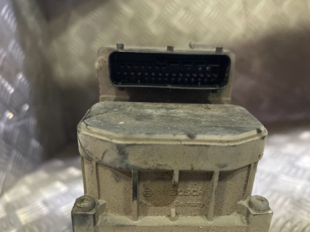 bontott OPEL ZAFIRA A ABS Kocka