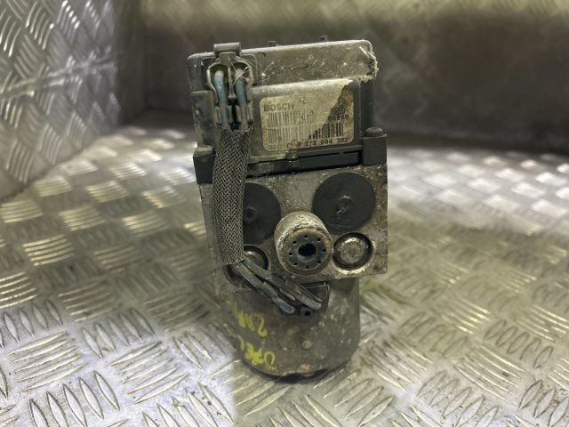 bontott OPEL ZAFIRA A ABS Kocka