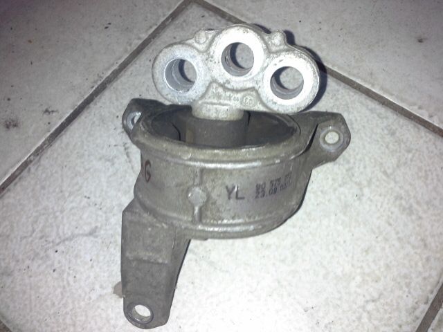 bontott OPEL ZAFIRA A Motor Tartó Bak (Pozíciófüggetlen)