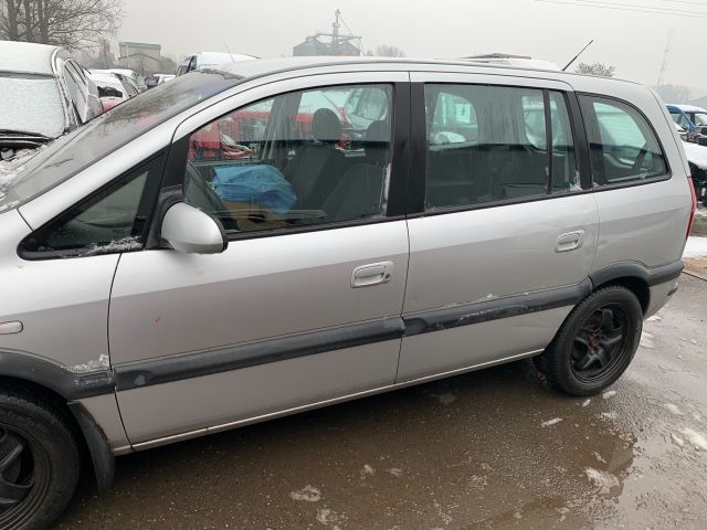 bontott OPEL ZAFIRA A ABS Kocka