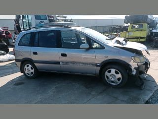 bontott OPEL ZAFIRA A Biztosítéktábla Motortér