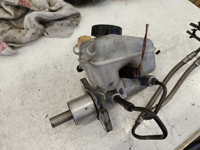 bontott OPEL ZAFIRA A Főfékhenger