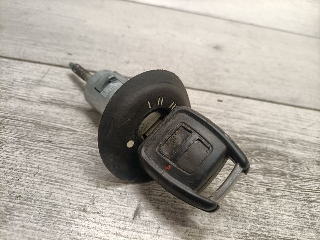 bontott OPEL ZAFIRA A Gyújtáskapcsoló