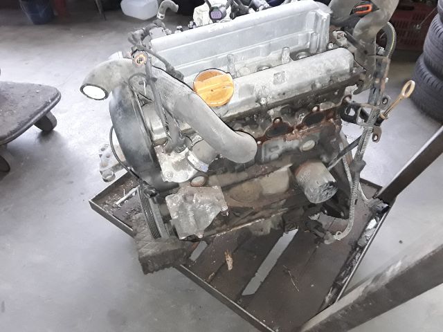 bontott OPEL ZAFIRA A Motor (Fűzött blokk hengerfejjel)