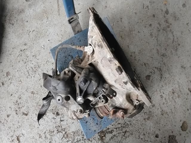 bontott OPEL ZAFIRA A Váltó (Mechanikus)