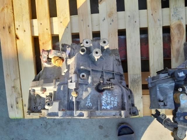 bontott OPEL ZAFIRA A Váltó (Mechanikus)