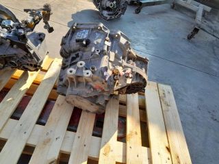 bontott OPEL ZAFIRA A Váltó (Mechanikus)