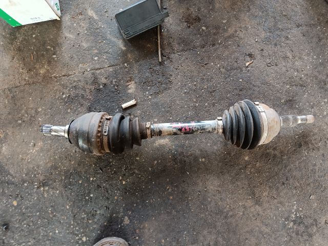 bontott OPEL ZAFIRA A Bal Féltengely