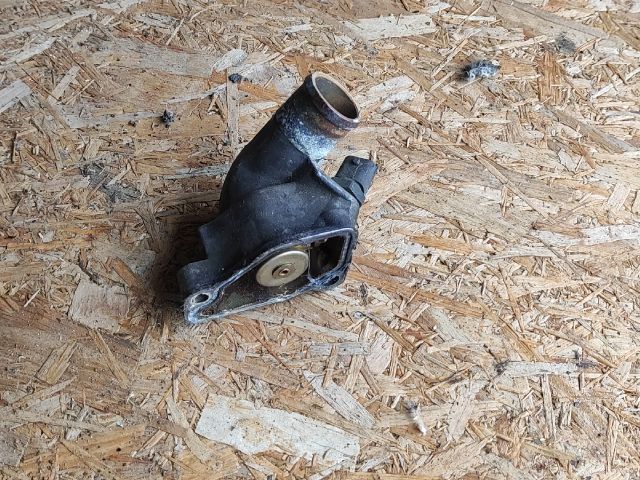 bontott OPEL ZAFIRA A Termosztátház