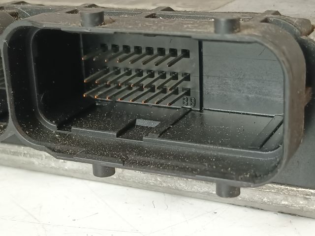 bontott OPEL ZAFIRA A Motorvezérlő