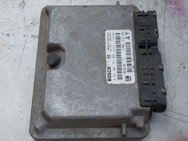 bontott OPEL ZAFIRA A Motorvezérlő