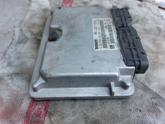 bontott OPEL ZAFIRA A Motorvezérlő