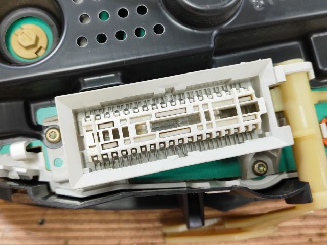 bontott OPEL ZAFIRA A Kilométeróra