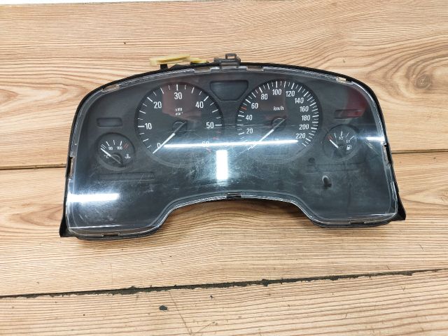 bontott OPEL ZAFIRA A Kilométeróra