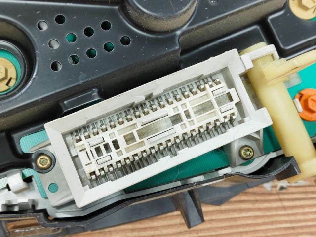 bontott OPEL ZAFIRA A Kilométeróra