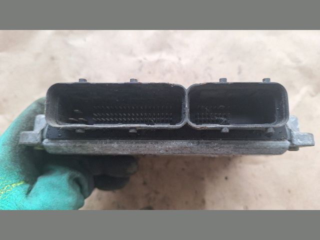 bontott OPEL ZAFIRA A Motorvezérlő