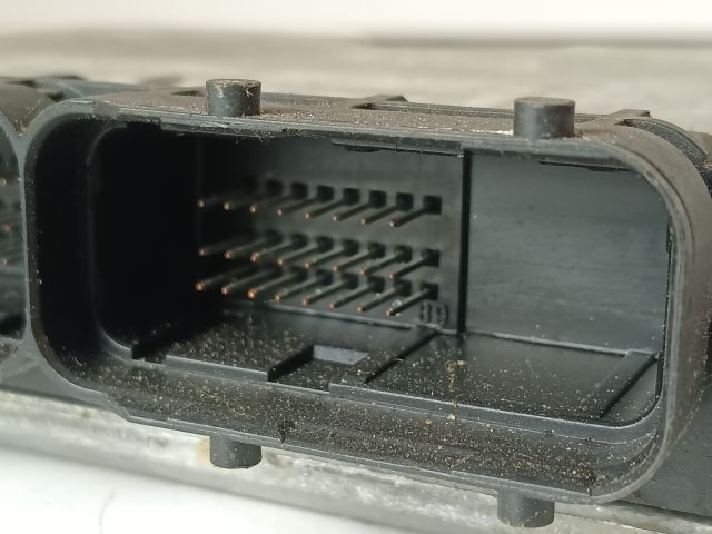 bontott OPEL ZAFIRA A Motorvezérlő