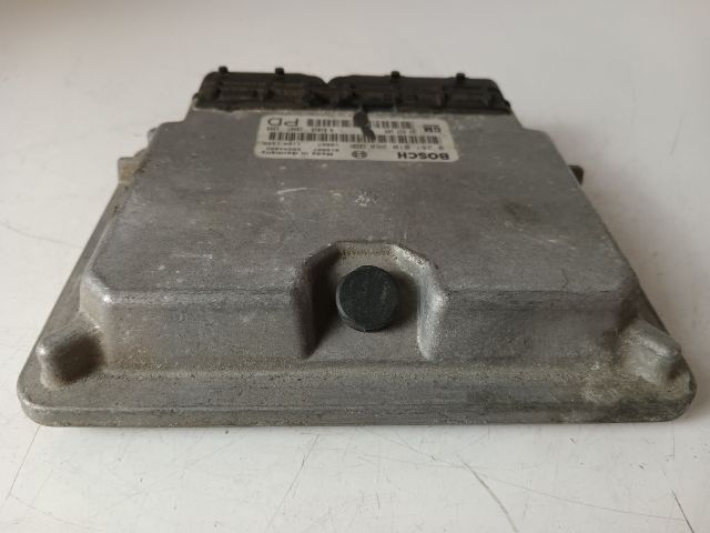 bontott OPEL ZAFIRA A Motorvezérlő