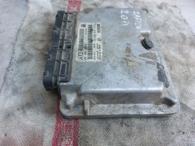 bontott OPEL ZAFIRA A Motorvezérlő