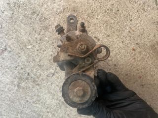 bontott OPEL ZAFIRA A Bal hátsó Féknyereg Munkahengerrel